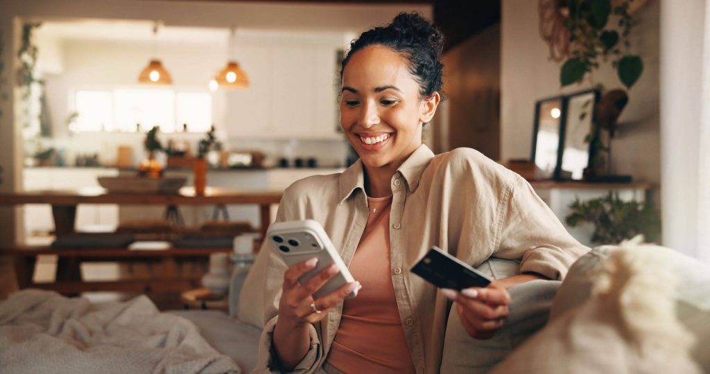 A young woman is shopping at a PCI-compliant WooCommerce store 